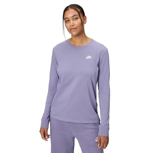Nike Women’s Sportswear Club Long-Sleeve T-Shirt
