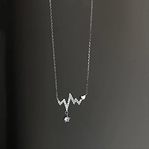Collier cœur zircon pour femmes : bijouterie géométrique d'exception