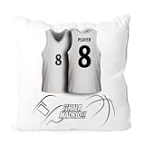 UN TOQUE BASKET PARA TU CASA O HABITACIÓN: Queda genial en el sofá, la cama o tu rincón favorito. Lleva el estilo de la cancha a tu espacio con un detalle único y con personalidad