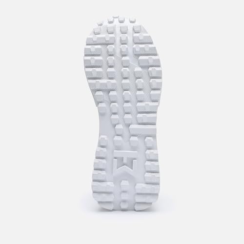 Image of The NSJ600 is a Sneaker with a Very Graphic Design, Made of Leather, Premium Suede and Nylon its Vintage Sporty Finish fit Every Outfit.