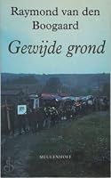 Gewijde grond: De kwade kansen na de val van het wereldsocialisme 9029035137 Book Cover