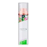 Disfruta del efecto relajante del aceite de masaje Exotiq. Este aceite de masaje está formulado con ingredientes de gran calidad y tiene un maravilloso sabor a manzana y limón. Es una invitación a la sensualidad y al deseo. Exotiq se impregna lentamente en la piel, dejándola hidratada y brillante. Ideal para masajes prolongados o simplemente para rendirse al efecto sensual y la suavidad de la piel durante los juegos previos al sexo.