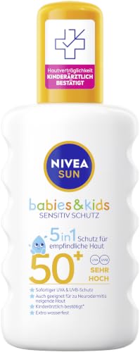 NIVEA SUN Babies & Kids Sensitiv Schutz 5in1 Sonnenspray LSF 50+ extra wasserfestes Sonnencreme Spray für Kinder duftfreier Sonnenschutz auch für zu Ekzemen neigende Haut (200 ml)