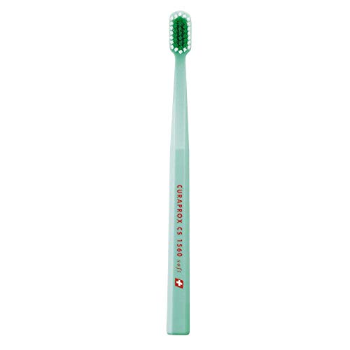 Sensitive Soft spazzolino da denti, 3 spazzolini, Curaprox soft 1560. Per una pulizia migliore e una morbidezza ferma ma delicata, per lui e per lei in super colori