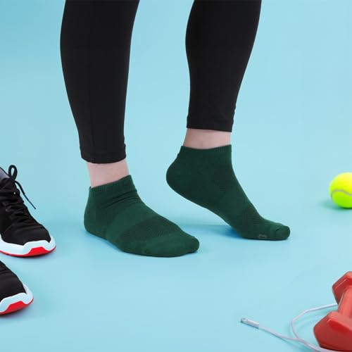 Image of BambooMN Men and Women's Rayon from Bamboo Low Cut Ankle Socks for Sports, Work and Everyday Wear - 4 Pairs - Unisex Sizing