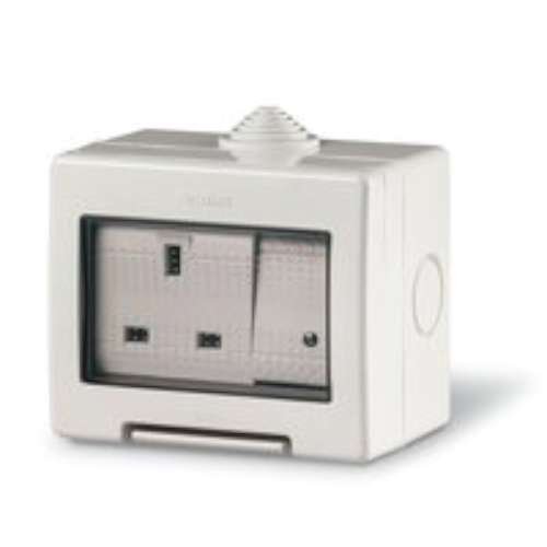 Boîtier de commande Scame Unibox IP55 3 modules compact