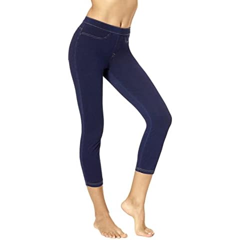 No Nonsense Women's Classic Capri Leggings with Pockets Cover