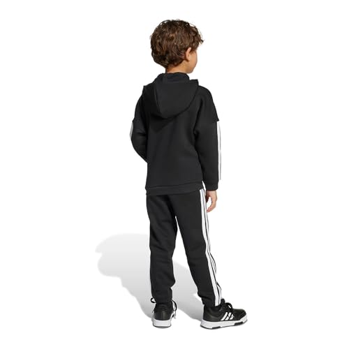 Tracksuit Adidas 3 Stripes Essentials : Fini le Jogging Déchiré - 2