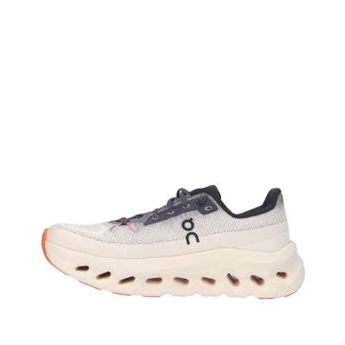 On Women's Cloudtilt Sneaker4