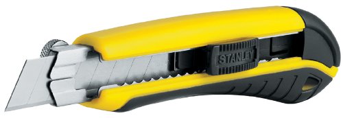 Preisvergleich Produktbild Stanley Cuttermesser B.18mm m.Magazin Dynagrip