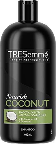 TRESemme Nourish Coconut Shampooing sans colorants ni silicones pour tous les types de cheveux, y compris les cheveux secs et abîmés 900 ml Cover