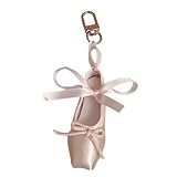 Cuenta con un encantador y delicado colgante de zapato de ballet, añadiendo un toque de elegancia y extravagancia a tus llaves, teléfono o bolso