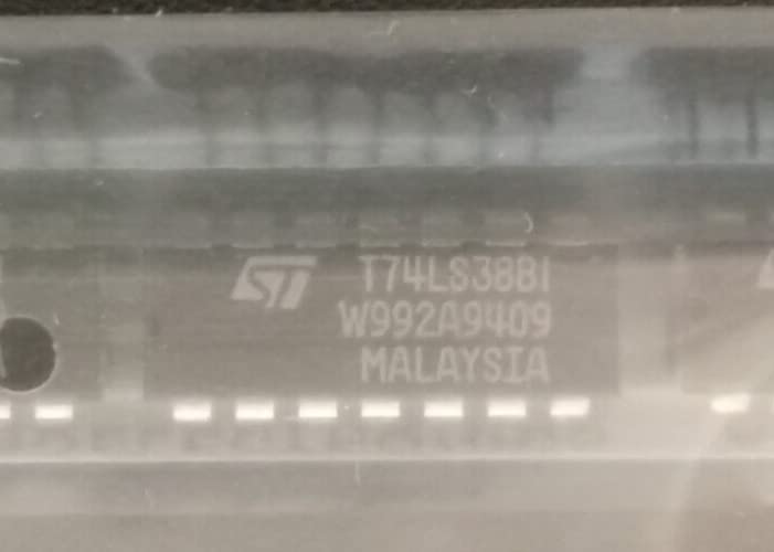 (1 PC) T74LS38B1 ST Micro Quad 2-Input NAND Buffer