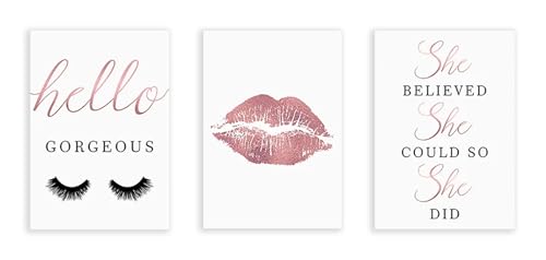 Peinture rose maquillage cils pour habiller un mur vide sans encombrer