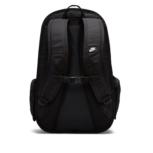Nike、メンズ、スポーツウェアRPMバックパック(26L)。, ブラック/ブラック/ホワイト, One Size, スポーツウェア Rpm バックパック (26l)。