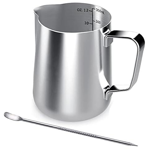 Milchkännchen, 350 ml Handheld Edelstahl Aufschäumkännchen, Kaffee Creamer Milch Aufschäumer Kännchen Tasse mit Messung Mark und Latte Art Pen, Milchkännchen perfekt für Barista Cappuccino Espresso Cover