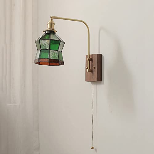 Luces de pared ajustables de gama premium con acabado en latón y vidrio 3