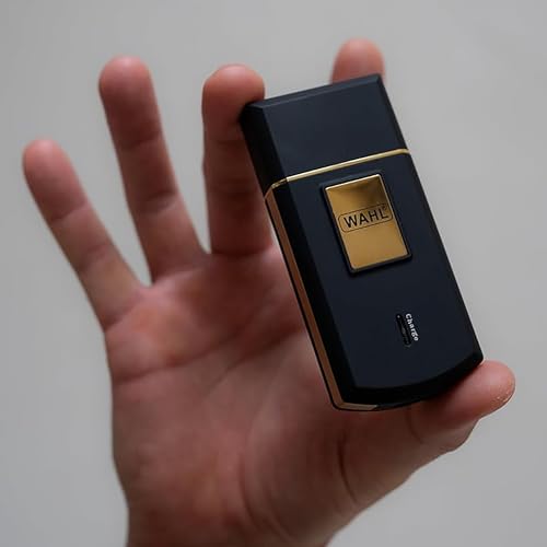 Wahl Travel Shaver Gold Edition- Schnurloser und wiederaufladbarer Elektrorasierer für Männer, ideal für Reisen, zum Schneiden von Haaren und Bart, kompakt und tragbar