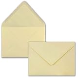 50x Briefumschläge B6-17,5 x 12,5 cm - Vanille/Creme - Nassklebung mit spitzer Klappe - 120 g/m² - Für Hochzeit, Gruß-Karten, Einladungen