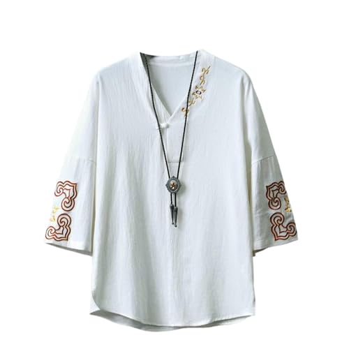 Chemise en lin homme pour l'été look chic décontracté en terrasse