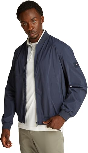 QUALITÀ GARANTITA: Dal 1985, questo marchio di moda si distingue in tutto il mondo per qualità e semplicità, oltre che per gli stili che propone nei rinomati colori blu scuro, bianco e rosso.