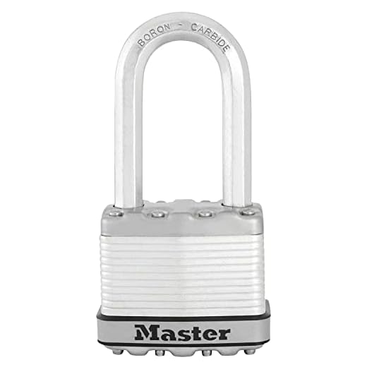 Master Lock Kraftigt hänglås [Nyckel] [Laminerat stål] [Väderbeständigt] [Lång bygel] M5EURDLH - Används bäst för förvaringsenheter, skjul, garage, staket