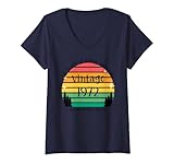 Photo Gallery donna 50th birthday quarantine edition tees 1972 impressionante vintage maglietta con collo a v Photo Gallery donna 50th birthday quarantine edition tees 1972 impressionante vintage maglietta con collo a v
