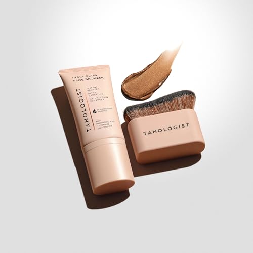 Tanologist KABUKI Face & Body Brush Fake Tan Applicator for an Airbrushed Finish