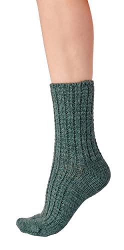 Image of Pretty Polly Women's Chunky Knit Lounge Sock