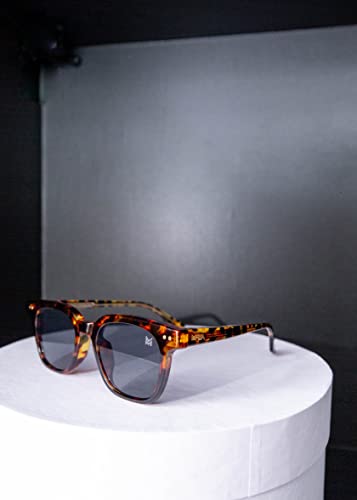 Óculos de Sol Quadrado Premium Maya Olinda + Case (Tartaruga)