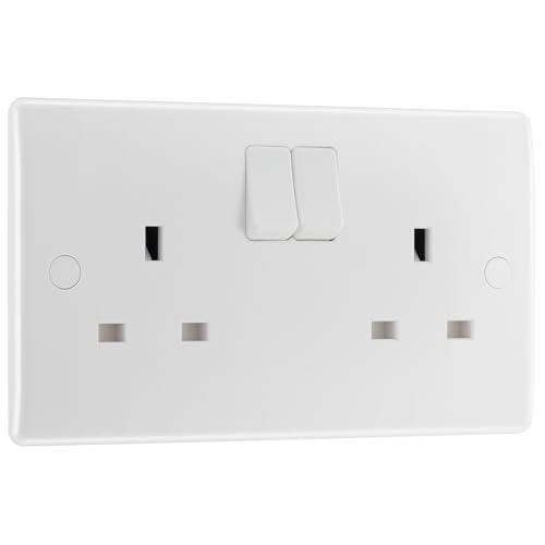 BG Electrical Double Switched Power Plug Wall Socket, Nexus 800 Series, White Moulded, Round Edge, 13A, 822