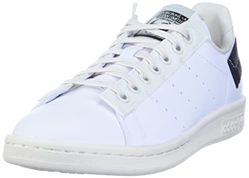Proprio come il loro omonimo, le scarpe adidas Stan Smith continuano ad avere un impatto sulla cultura.