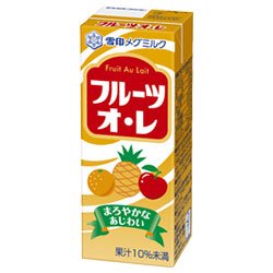 関連商品：雪印メグミルク フルーツオ・レ 200ml 24本の商品画像