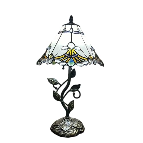 Lampe de table en vitrail baroque pour remplacer un eclairage trop agressif
