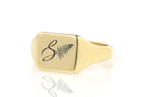 Bague à lettre gravée en argent avec motif forêt pour femme