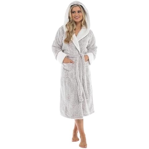 Slumber Hut Ladies Textured Sherpa Trim Robe Cover