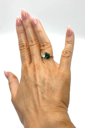Toi et Moi Pear Teardrop Shape Clear White & Green Simulated Emerald Cubic Zirconia CZ Engagement Ring3