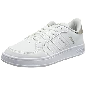 adidas BREAKNET Vrouwen. Tennisschoenen.