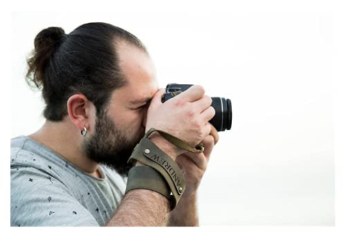 Cutdesign Custom Leather Camera Strap thumb #2