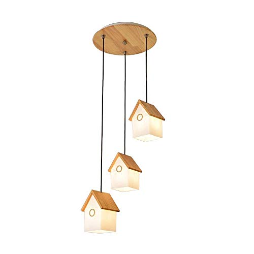 Lampe suspendue bois massif pour illuminer un salon sombre