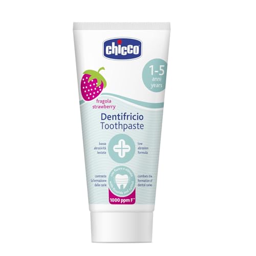 Chicco Dentifricio Bambini alla Fragola Delicato sui Dentini, Bassa Abrasività, con Fluoro e Xilitolo, Senza Conservanti, Contrasta la Formazione delle Carie e Rimuove la Placca - 50 ml, 1+ Anni