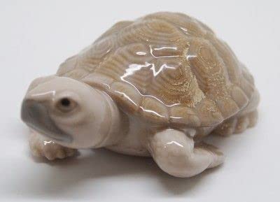 Anno di introduzione: 2004 Lladro Lucky Tortoise