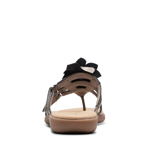 Clarks Women's Elizabelle Mae Flip-Flop4