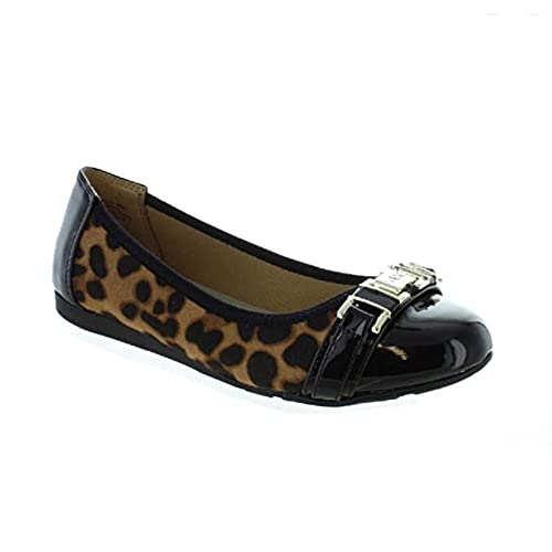 Chaussures plates Anne Klein fini les talons douloureux avec le léopard