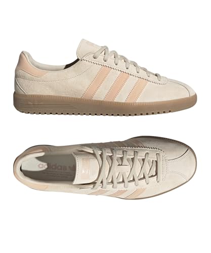 Adidas Originals Bermuda Shoes - Wonder White / Pantone | Size: 6.5 - 7
