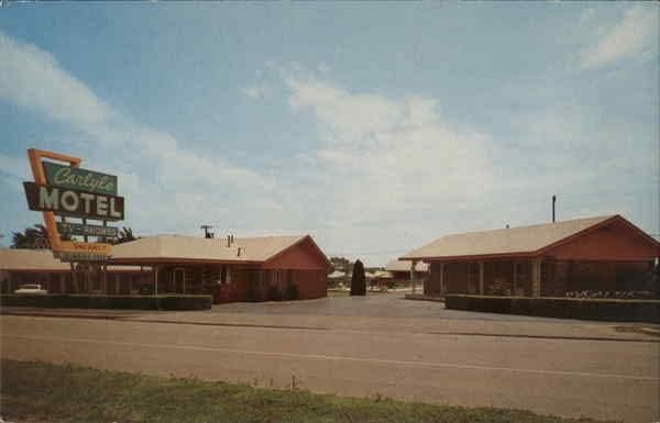Carlyle Motel Oklahoma City, Oklahoma OK Original Vintage Postcard