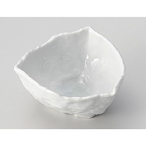 山下工芸 (Yamasita craft) 青白磁三角小鉢(606065) 82-13-526