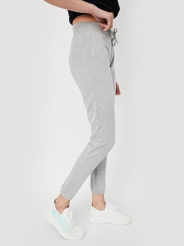 Image of Max Women's Regular Fit Mid Rise Track Pant
