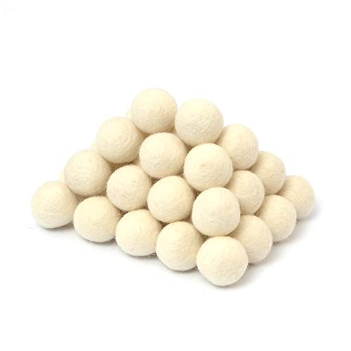 Boules de laine feutrée artisanales blanches pour créations durables - 7
