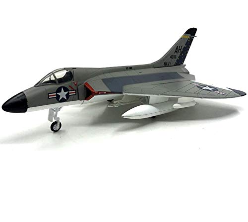 Modèle réduit F4D 1/72 en alliage injecté pour collectionneur
